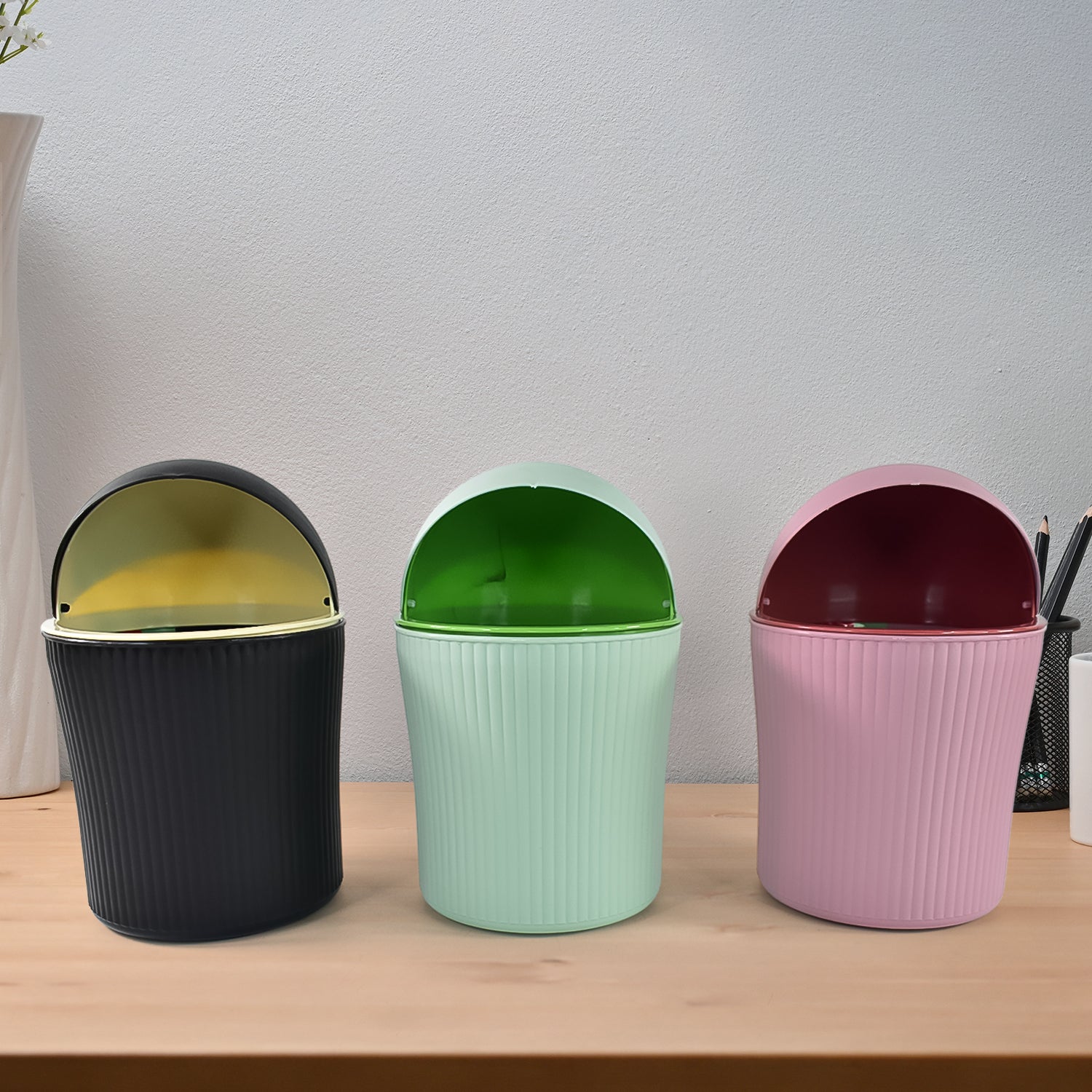 Apex Mini Tabletop Dustbin (1 Pc  1200 Ml  Mix Color) Apex Mini Tabletop Dustbin (1 Pc  1200 Ml  Mix Color)